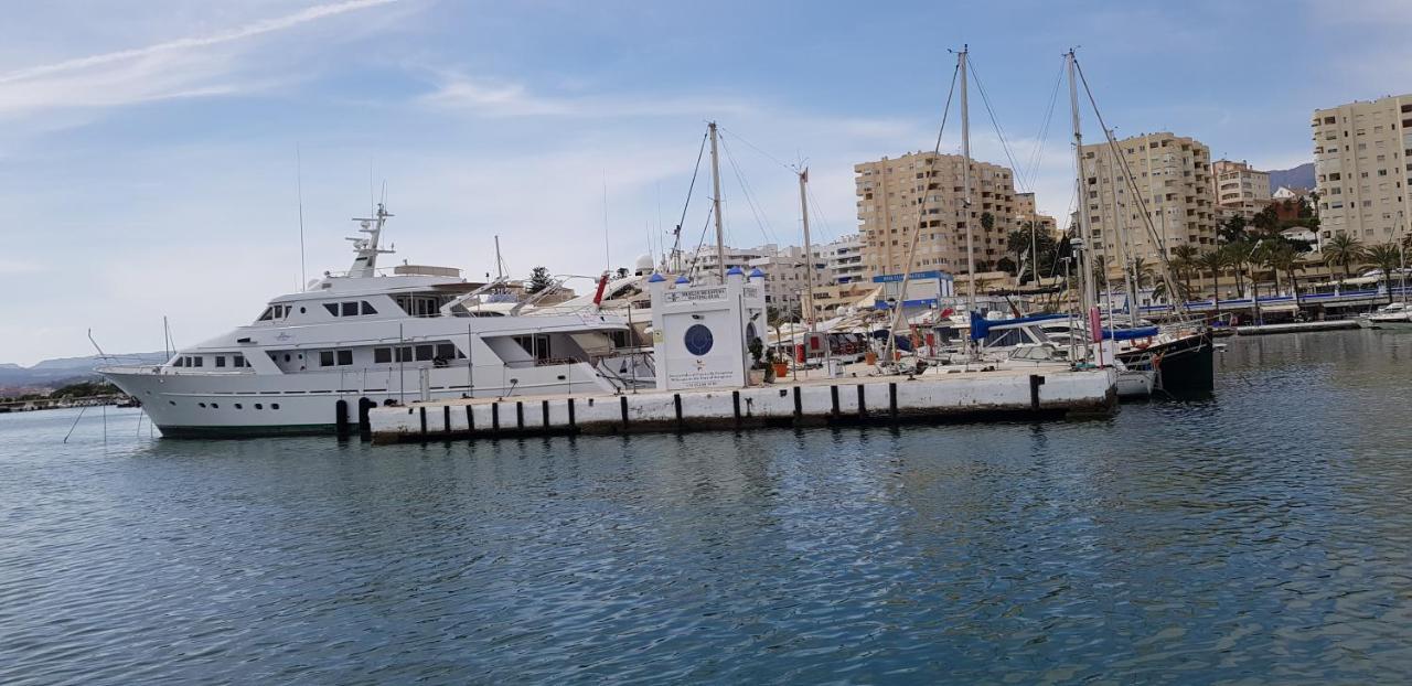 Puerto Estepona Exteriér fotografie